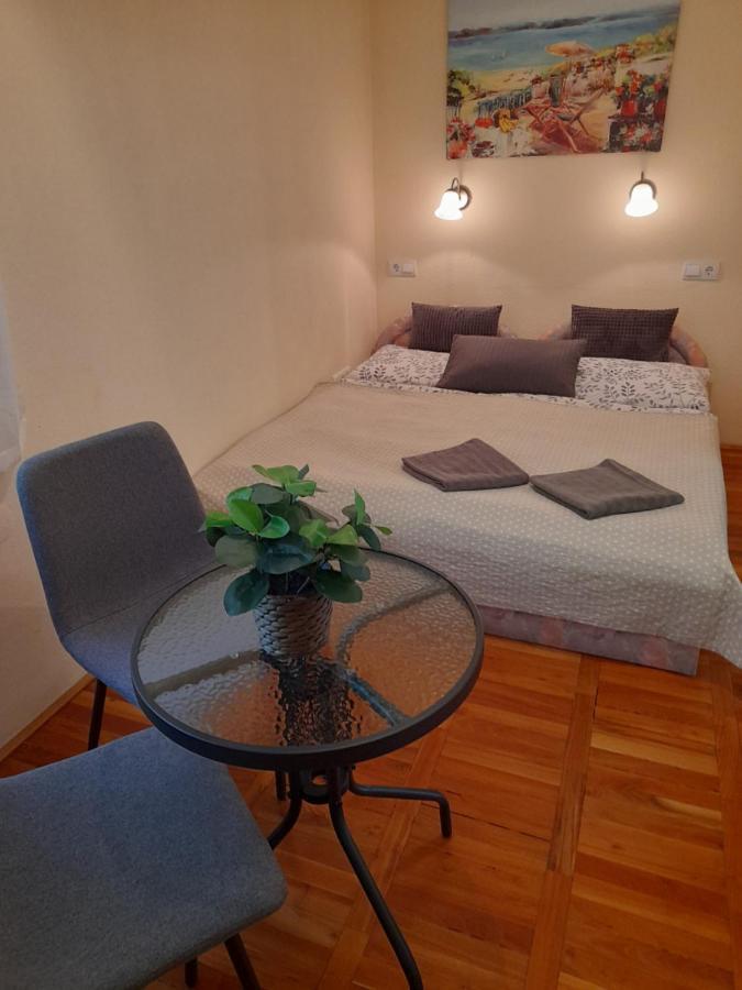 Zoeld Sziget Apartmanlakas Эгер Экстерьер фото