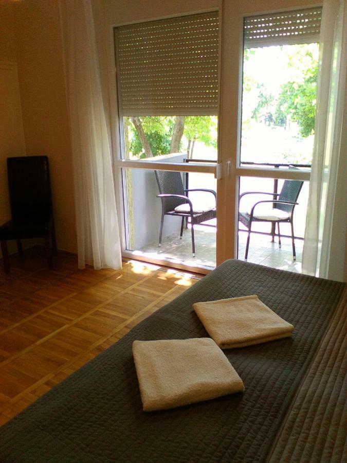 Zoeld Sziget Apartmanlakas Эгер Экстерьер фото